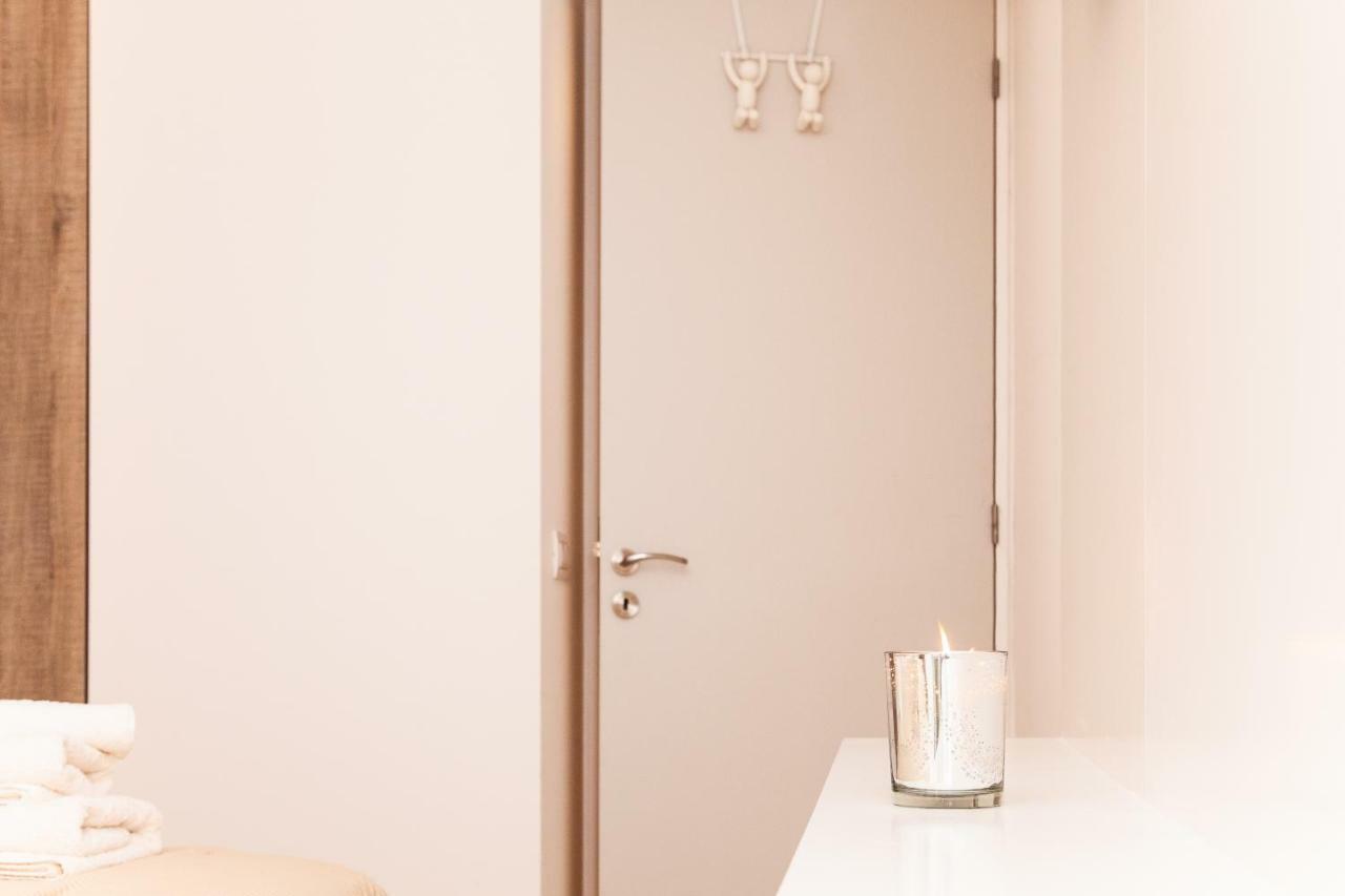 Sweet Suite Flora In Vouliagmeni Αθήνα Εξωτερικό φωτογραφία
